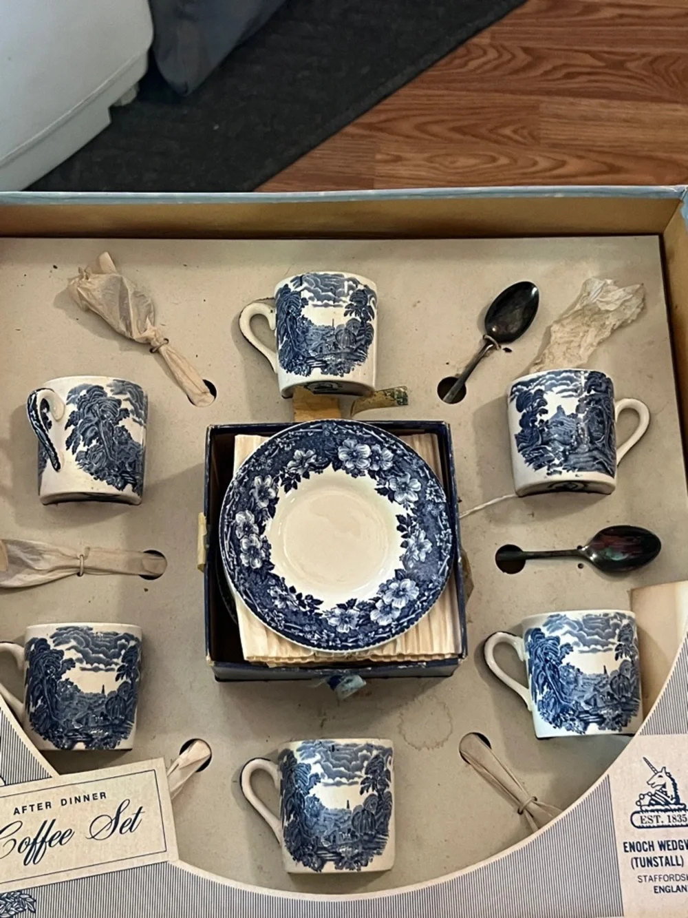 Extremely Rare-After Dinner Blue & White Coffee Set-Enoch Wedgwood-Original box - Picture 15 of 15
